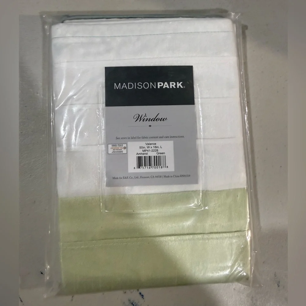 Madison Park Amherst Green Valance